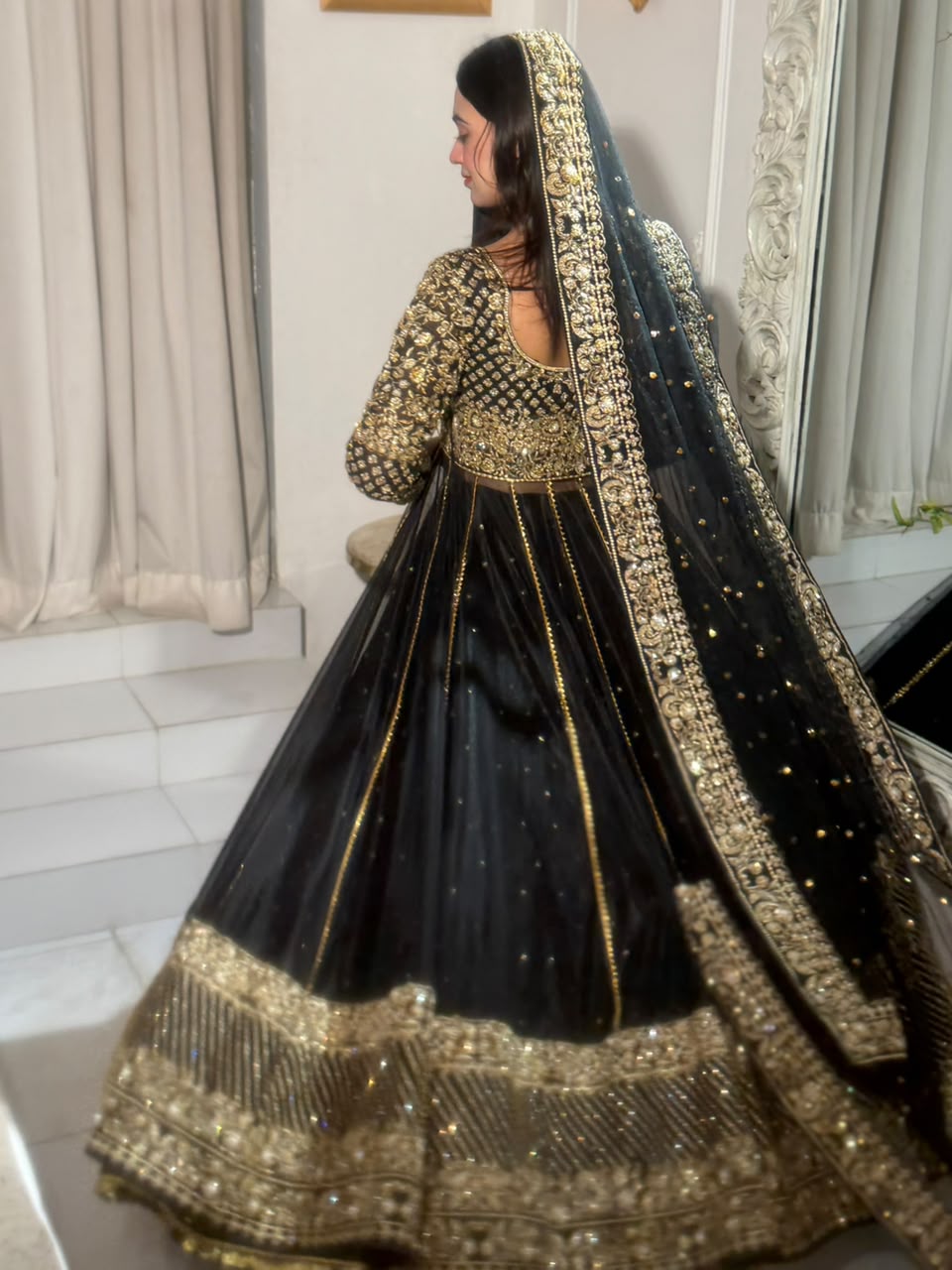 Sonam Black - Image 6