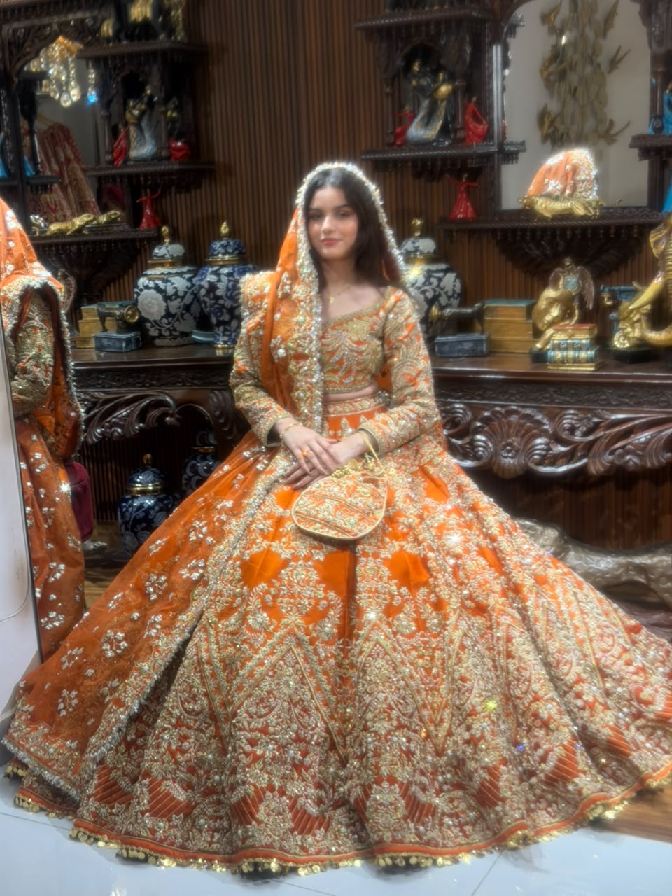 HOORAIN RUST ORANGE